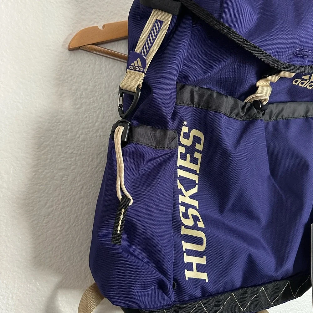Washington Huskies Adidas PE Utility Premium Backpack Bag Elite NCAA Athletic